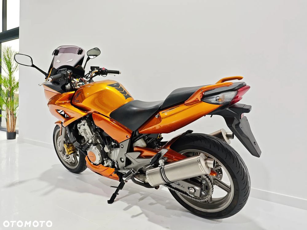 Honda CBF - 9