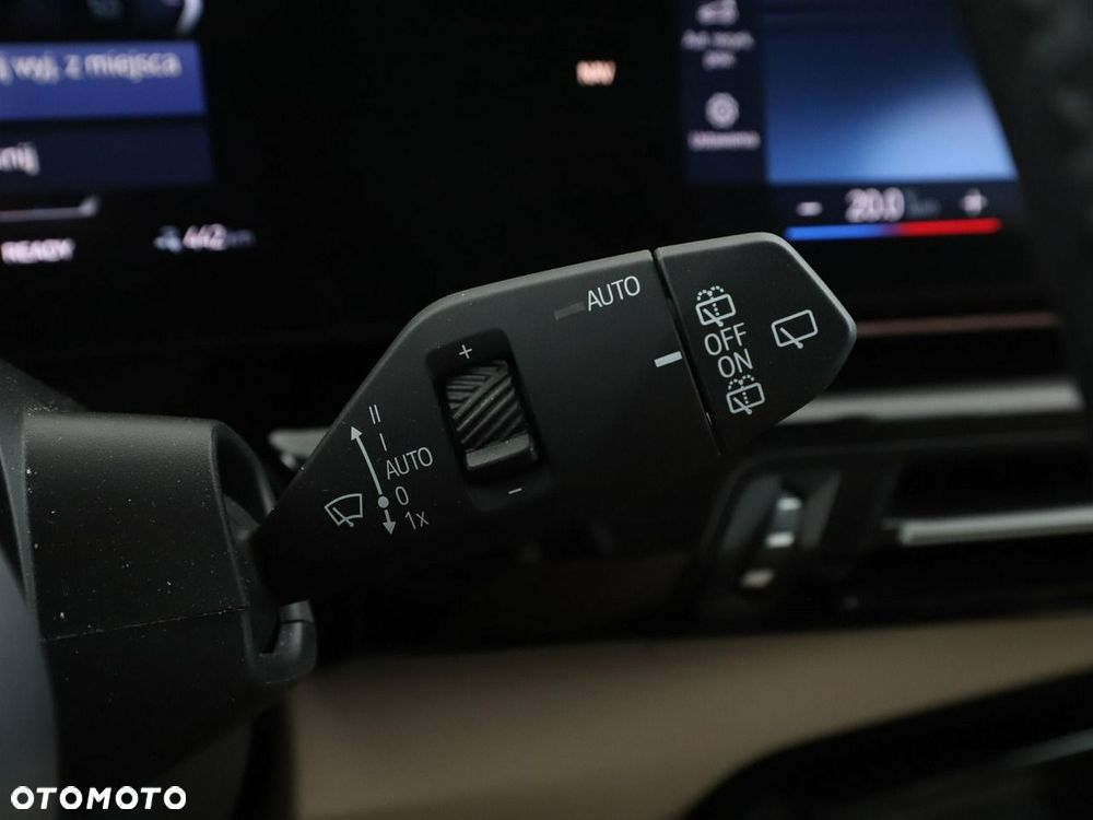 BMW iX1 xDrive30 xLine - 34