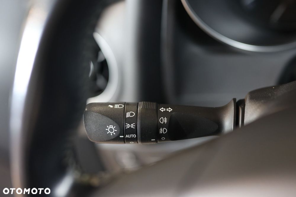 Toyota Auris - 29