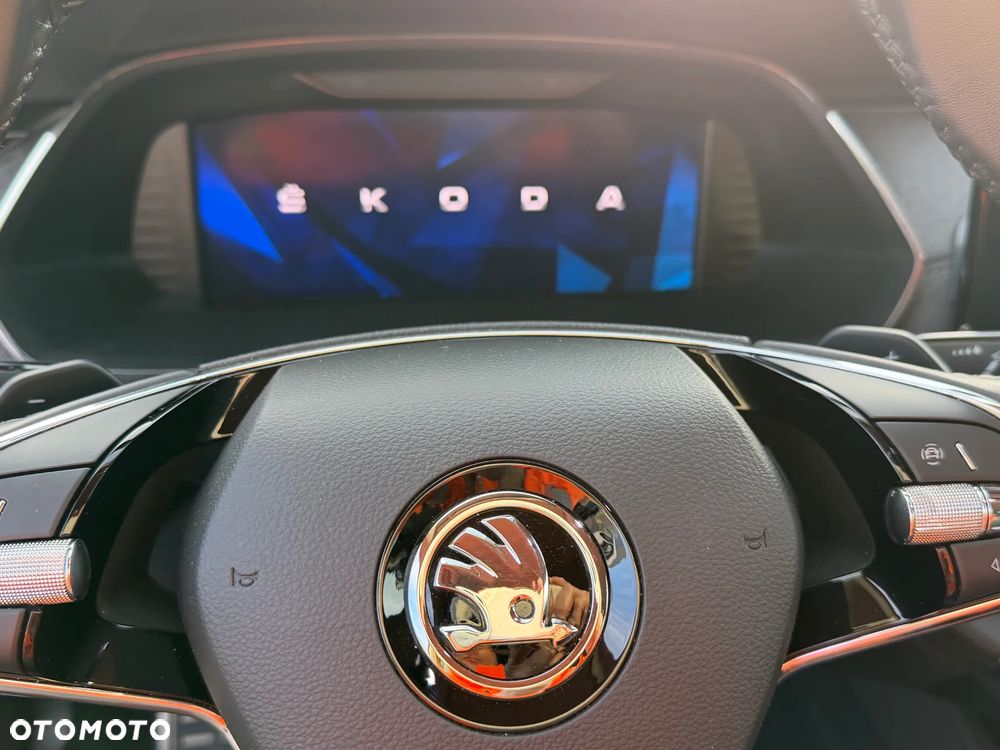 Skoda Octavia 2.0 TDI Drive Selection DSG - 22
