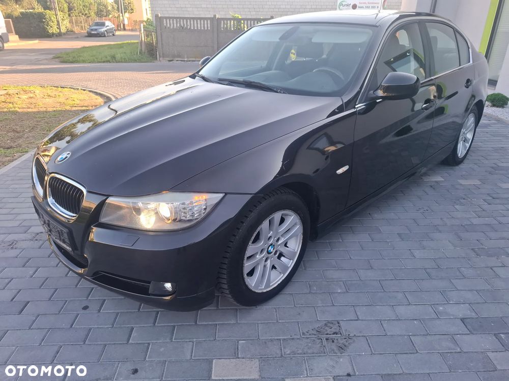 BMW Seria 3 320d xDrive - 1