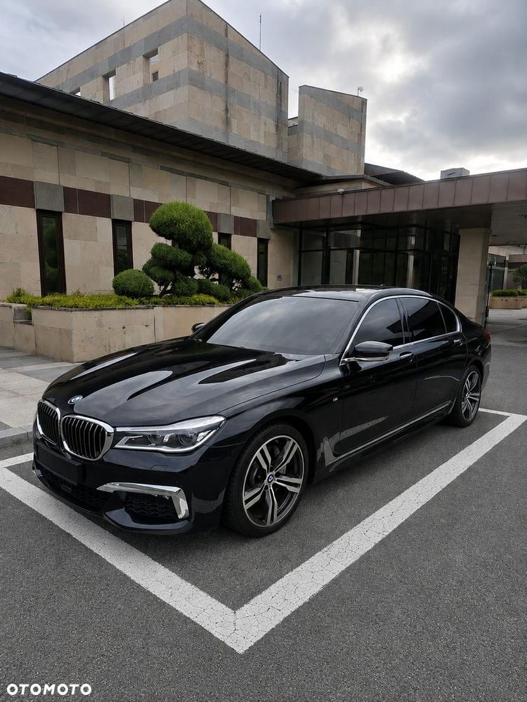 BMW Seria 7 740Li xDrive - 2