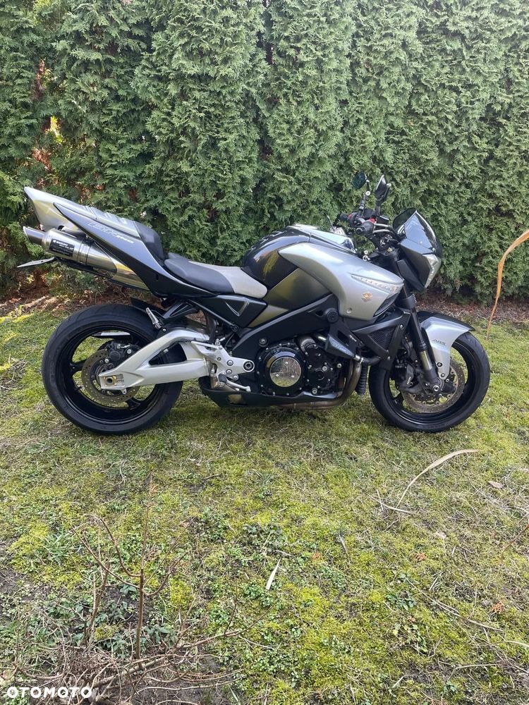 Suzuki GSX - 5