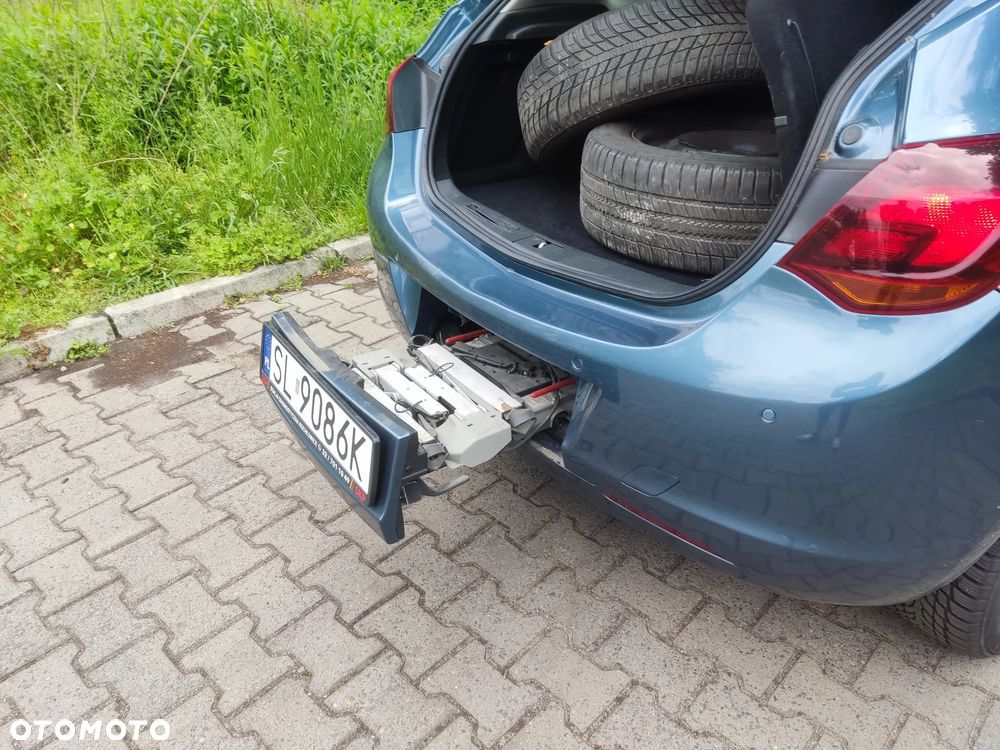 Opel Astra 1.4 Turbo - 17