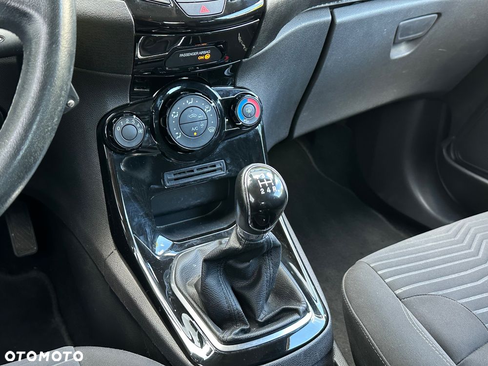 Ford Fiesta 1.25 SYNC Edition - 22