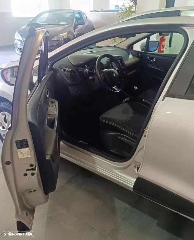 Renault Clio Break 1.5 dCi Dynamique S - 16