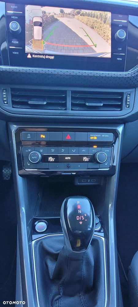 Volkswagen T-Cross 1.0 TSI Style DSG - 11