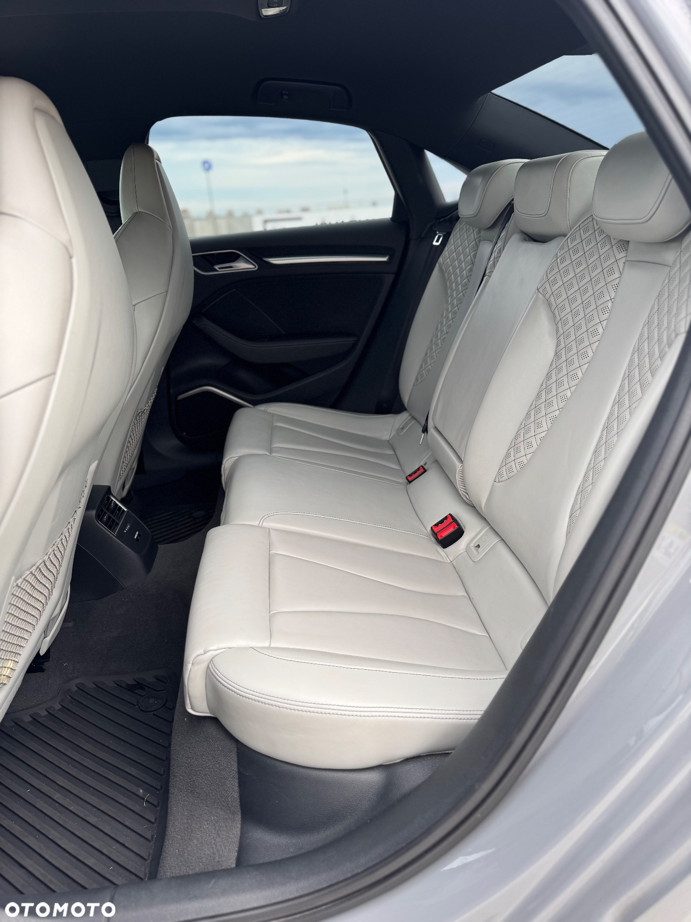 Audi RS3 Sportback - 14