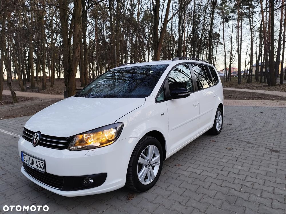 Volkswagen Touran 2.0 TDI DPF BlueMotion Technology MATCH - 4