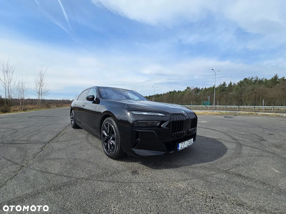 BMW Seria 7 - 17