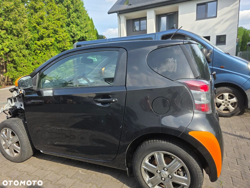 Toyota iQ 1.0 Sol - 2