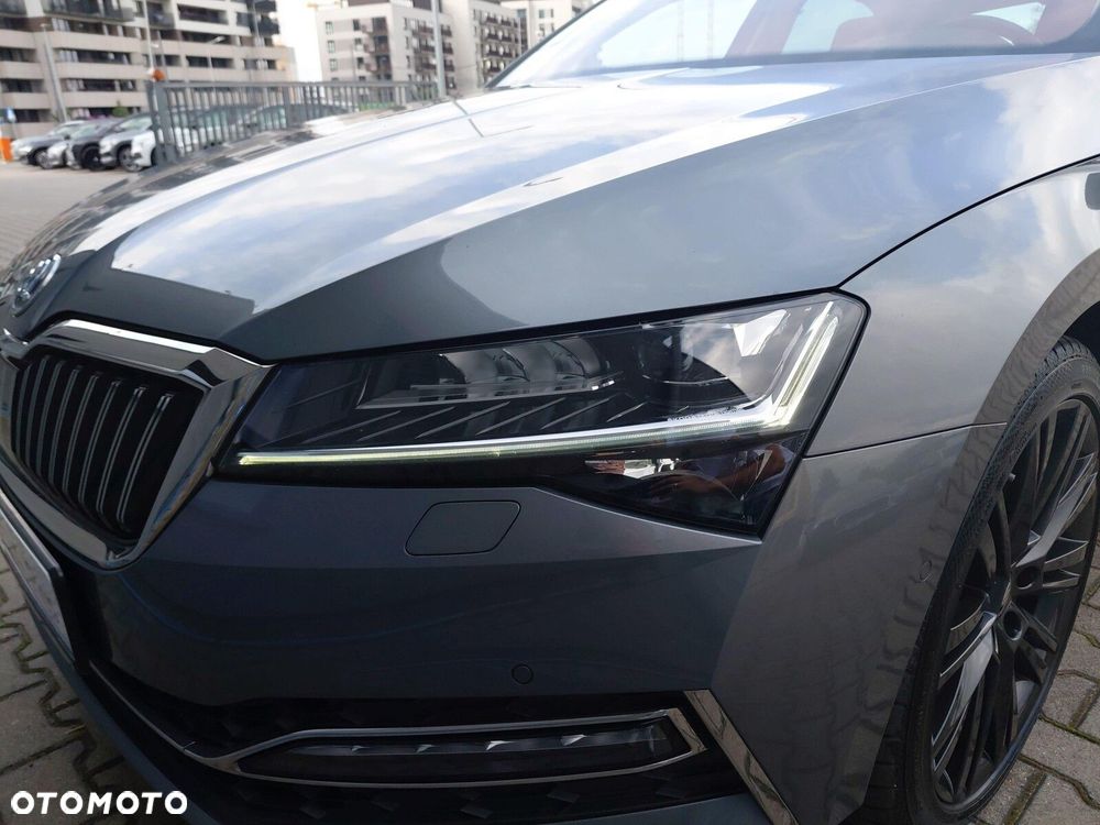 Skoda Superb 2.0 TSI 4x4 L&K DSG - 37