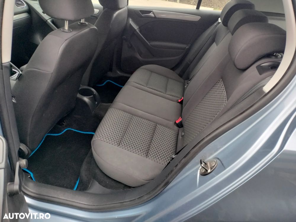 Volkswagen Golf 1.4 move - 11