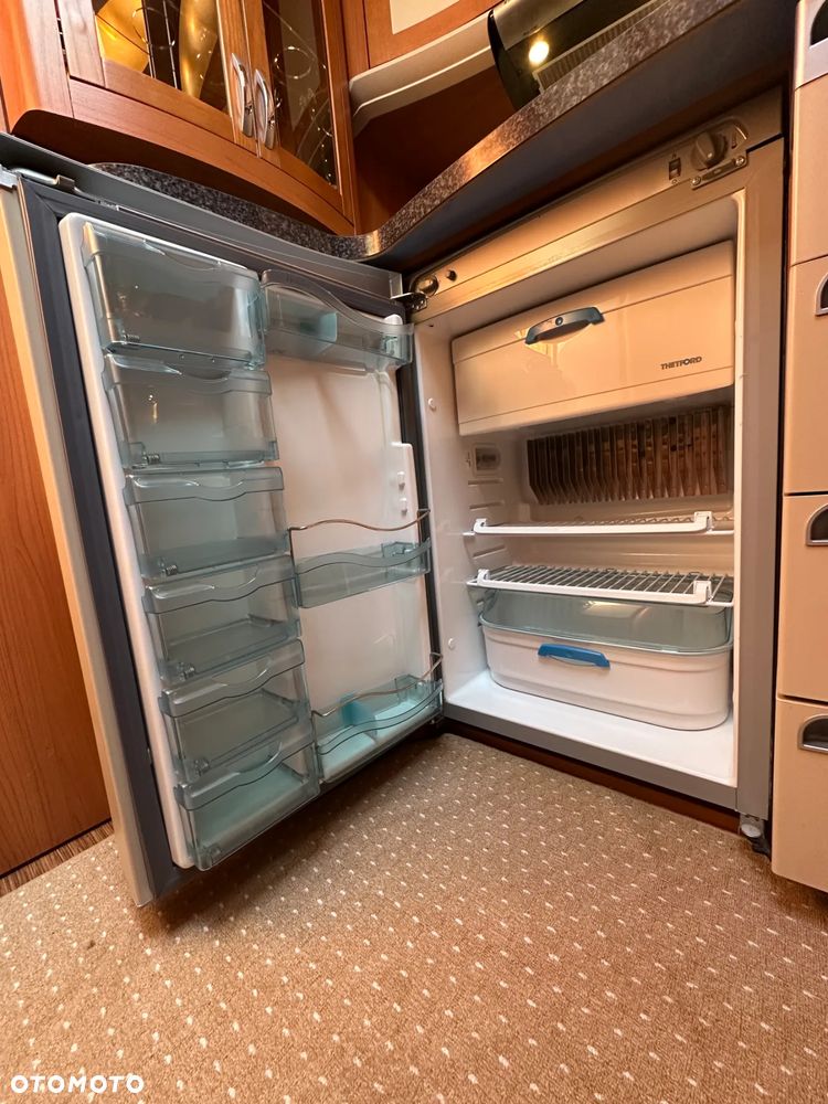 Hobby 610 UL z nową markizą i oponami. DMC 1800 kg!!! - 21