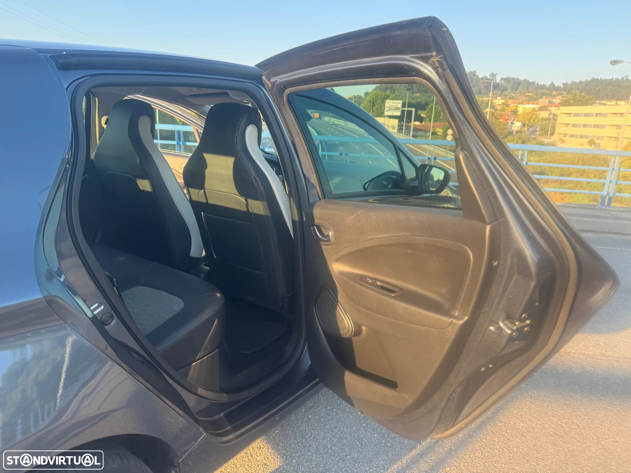 Renault Zoe (c/ Bateria) Z.E. 50 INTENS - 21