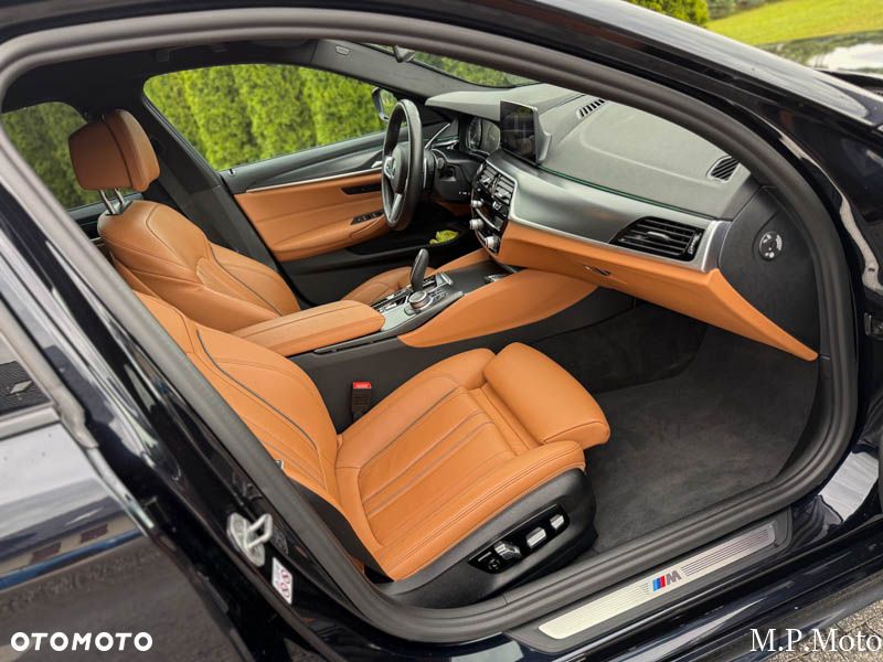 BMW Seria 5 520d M Sport Edition - 22