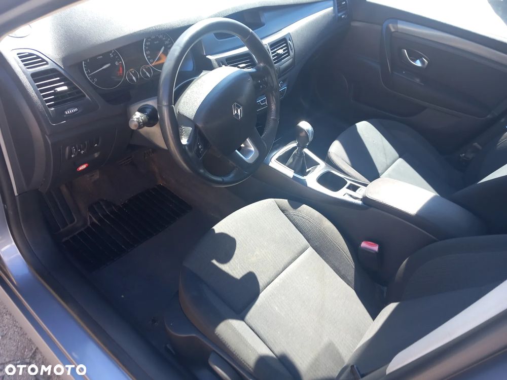 Renault Laguna 1.6 16V 110 Expression - 16