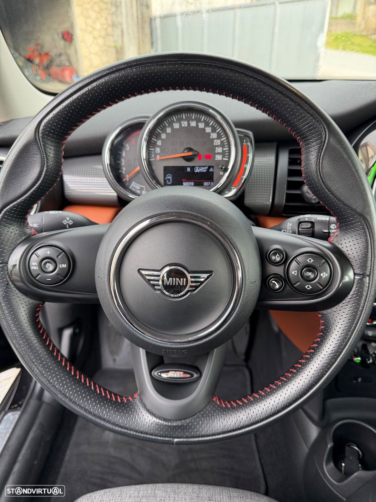 MINI 5 Portas Cooper D Seven Chili - 12