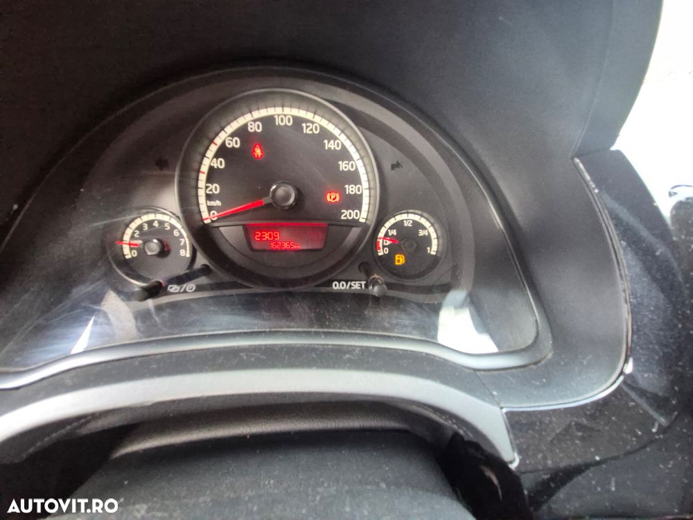 Volkswagen up! 1.0 BMT High - 9