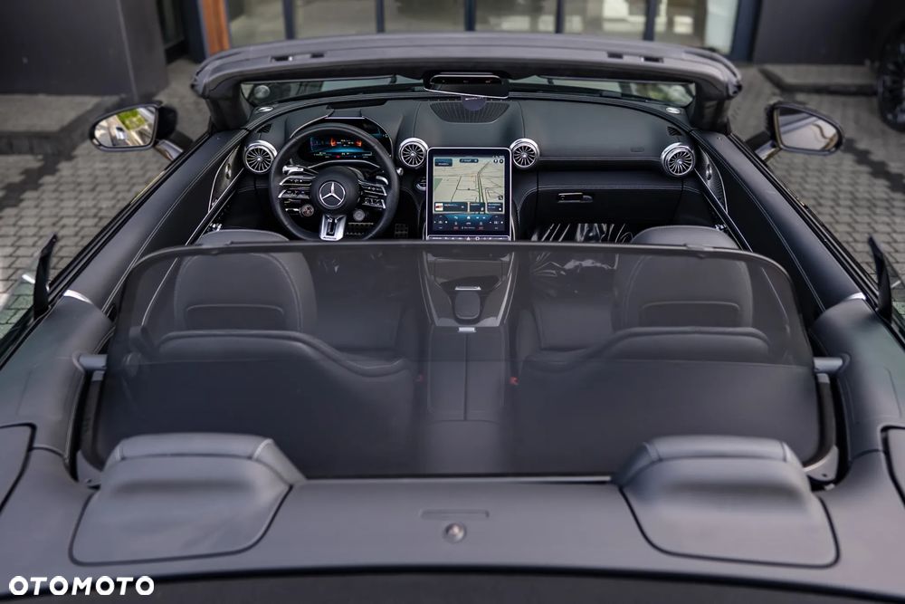 Mercedes-Benz SL AMG 63 4-Matic+ - 39