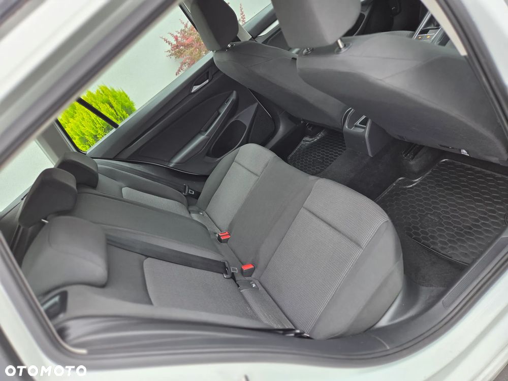 Volkswagen Golf 1.0 TSI Life - 10