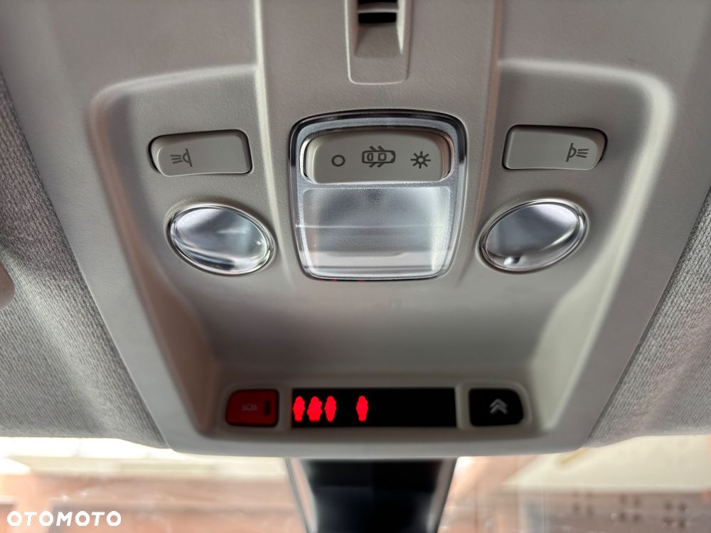 Citroën C4 Cactus 1.2 PureTech GPF Shine Pack EAT6 - 25
