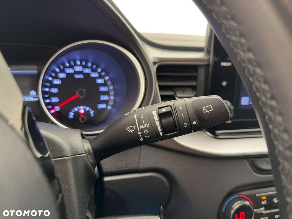 Kia Ceed - 25