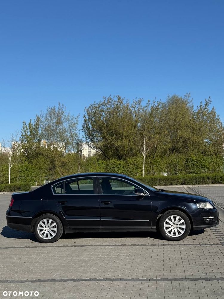 Volkswagen Passat 1.8 TSI Comfortline - 5