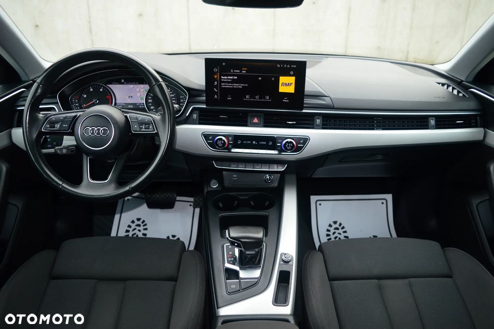 Audi A4 Avant - 13
