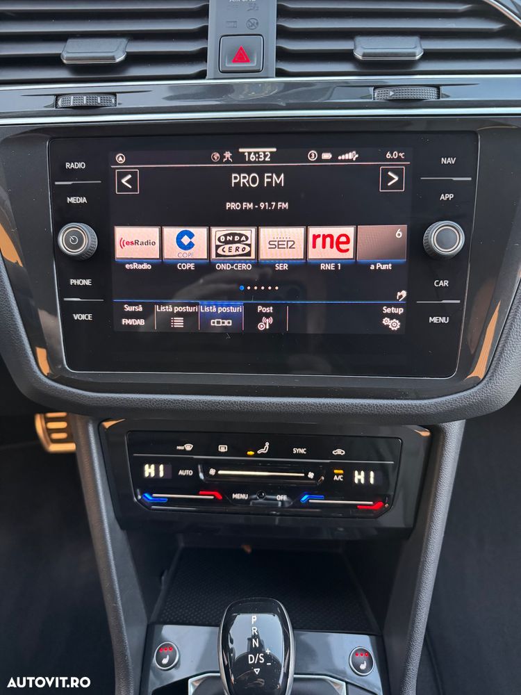 Volkswagen Tiguan 2.0 TDI SCR DSG R-Line - 32