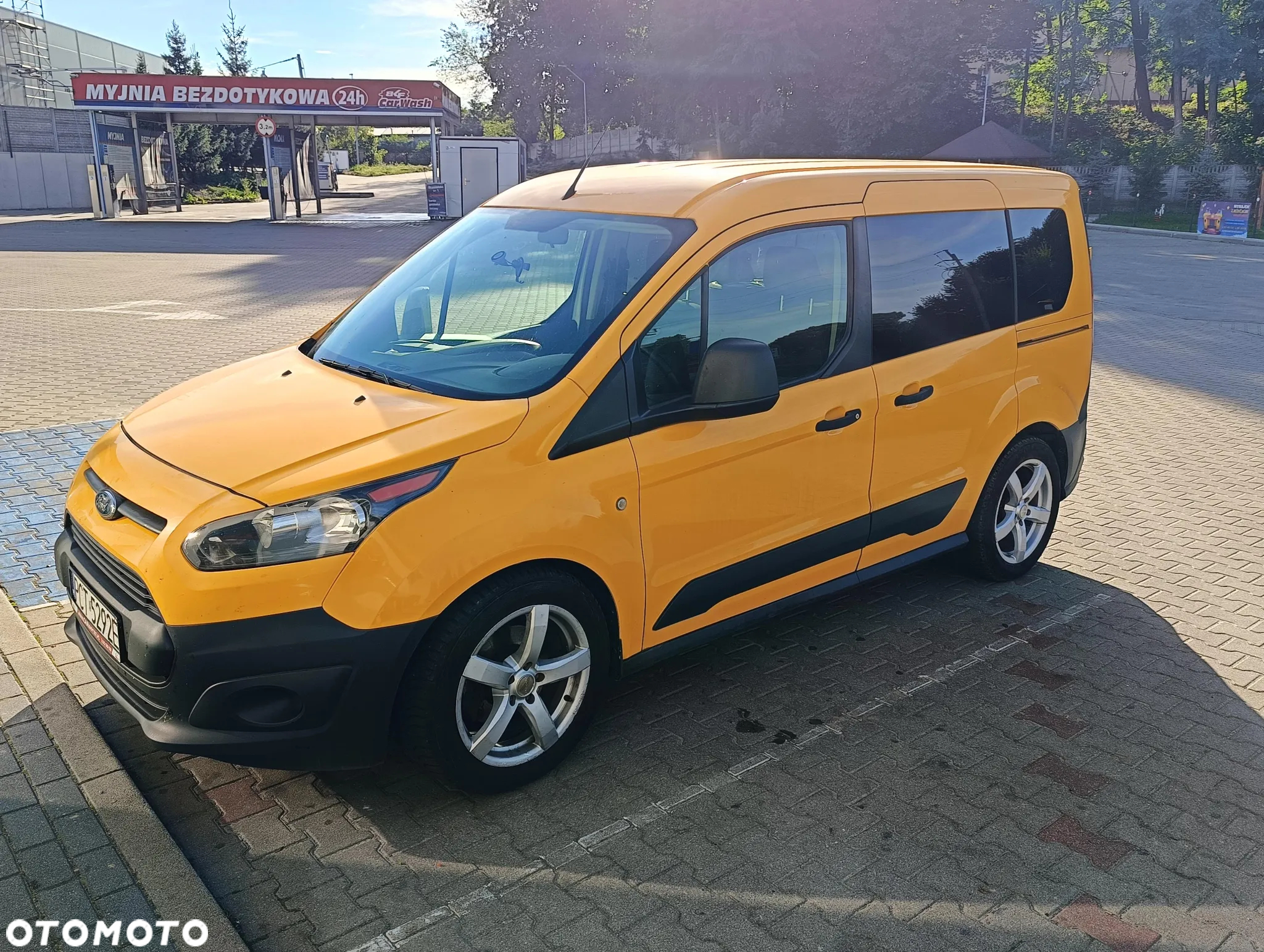 Ford Tourneo Connect 1.5 TDCi Trend - 30