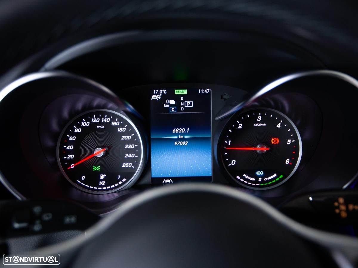 Mercedes-Benz GLC 300 de 4Matic - 22