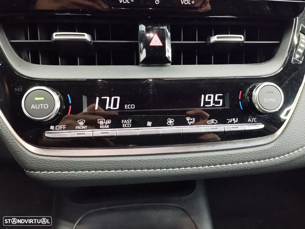 Toyota Corolla Touring Sports 1.8 Hybrid Comfort - 26