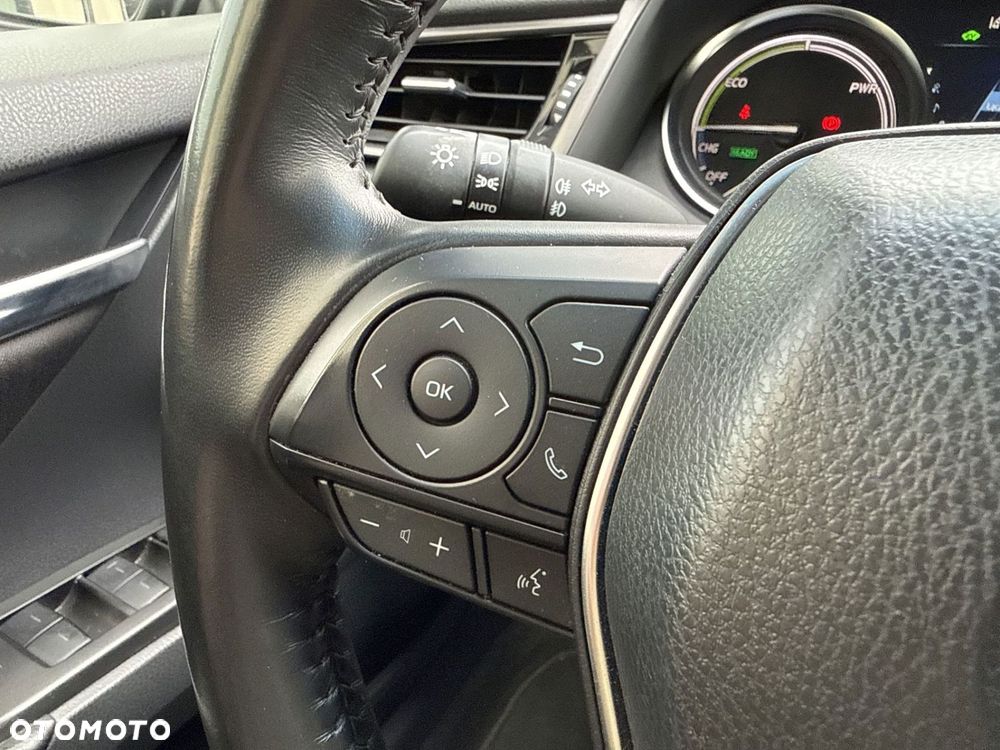 Toyota Camry 2.5 Hybrid Comfort CVT - 19