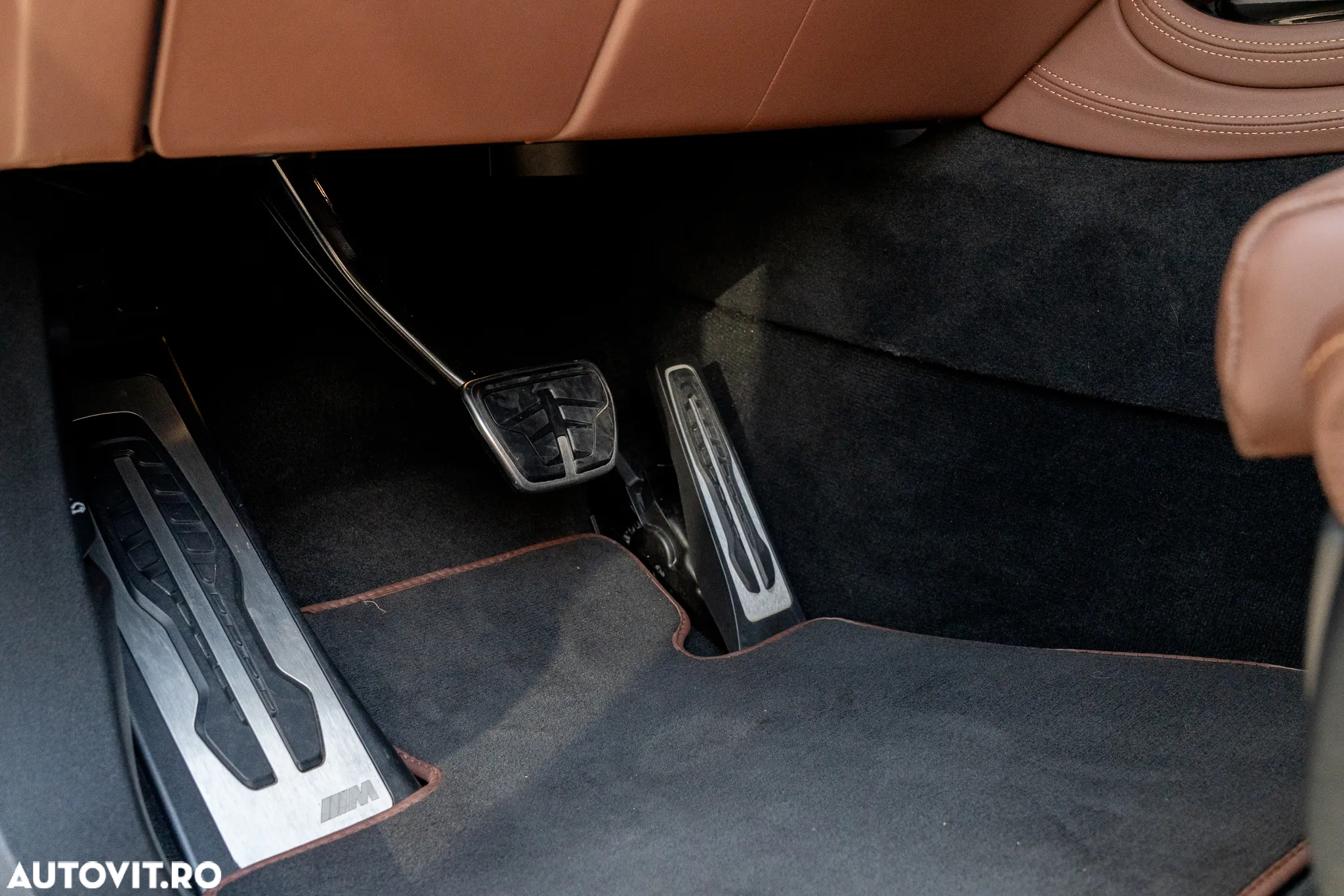 BMW X7 M50i - 28