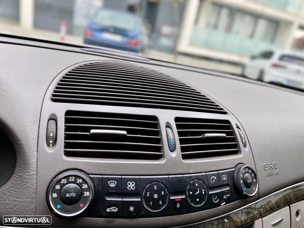 Mercedes-Benz E 320 CDi Avantgarde - 15