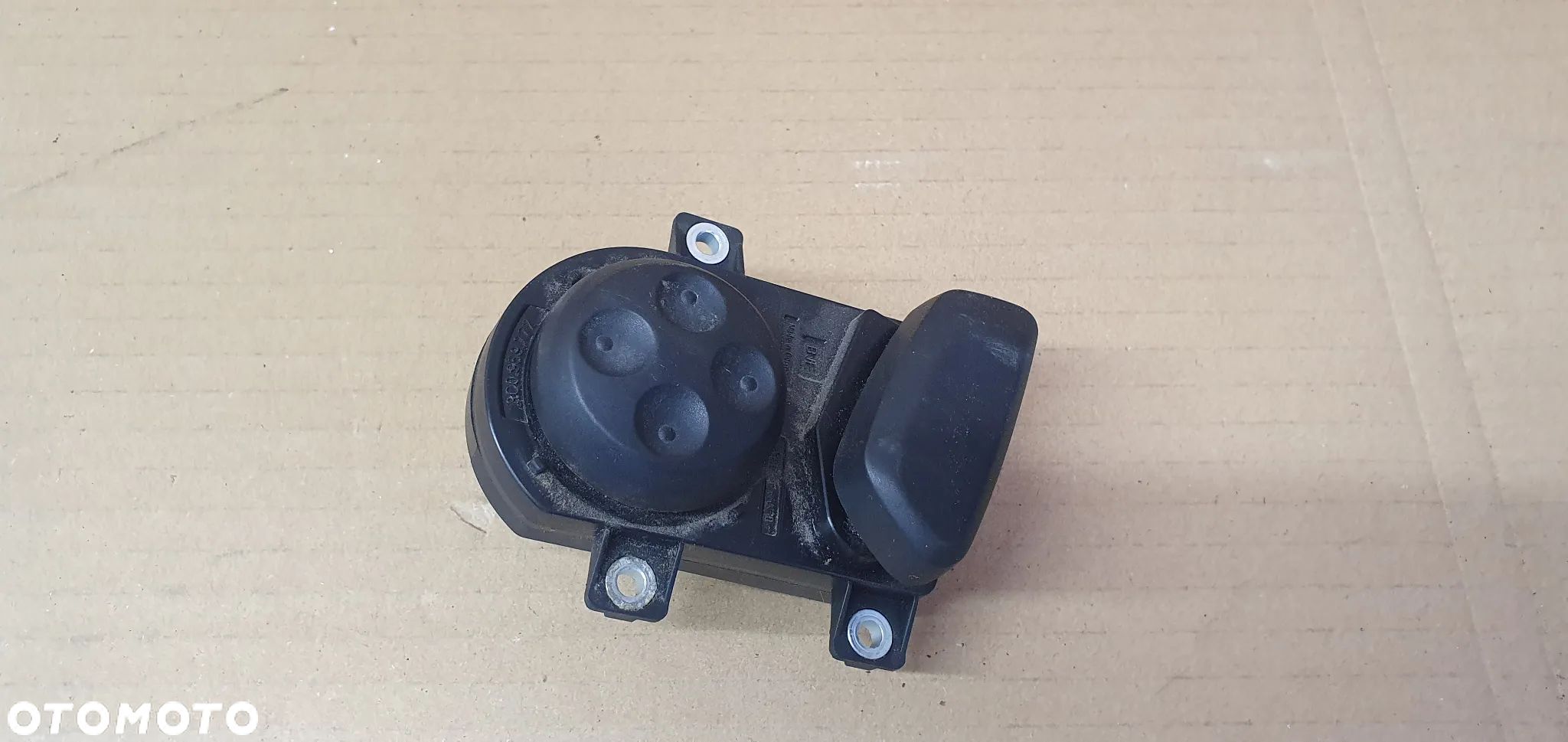 Panel przełącznik regulacji fotela kierowcy lewy VW Passat B6 3C0959777 - 1
