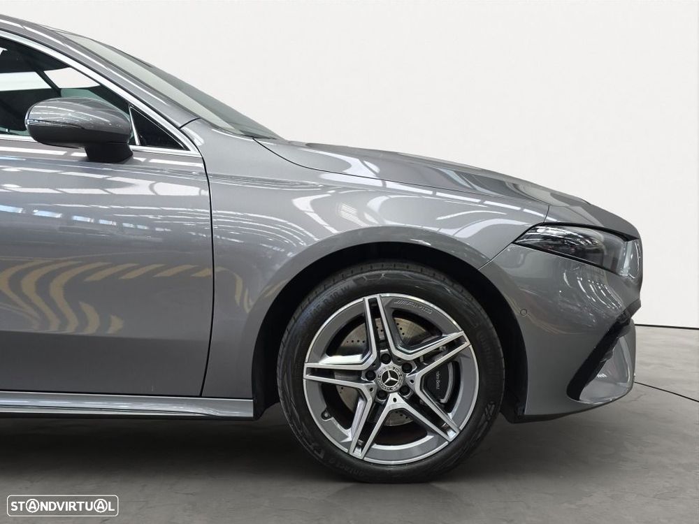 Mercedes-Benz A 250 Limousine - 5