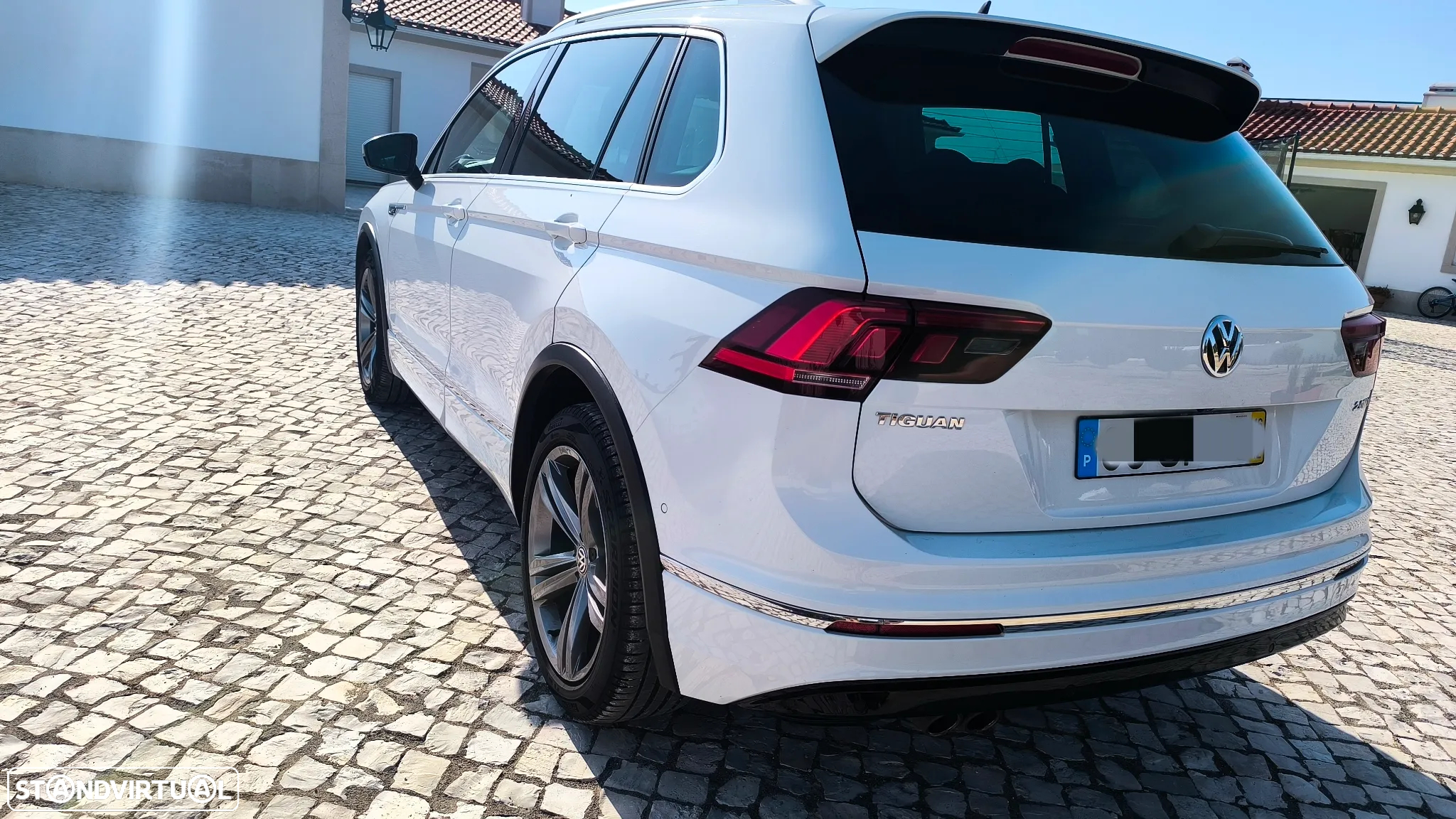 VW Tiguan 2.0 TDI R-Line - 5
