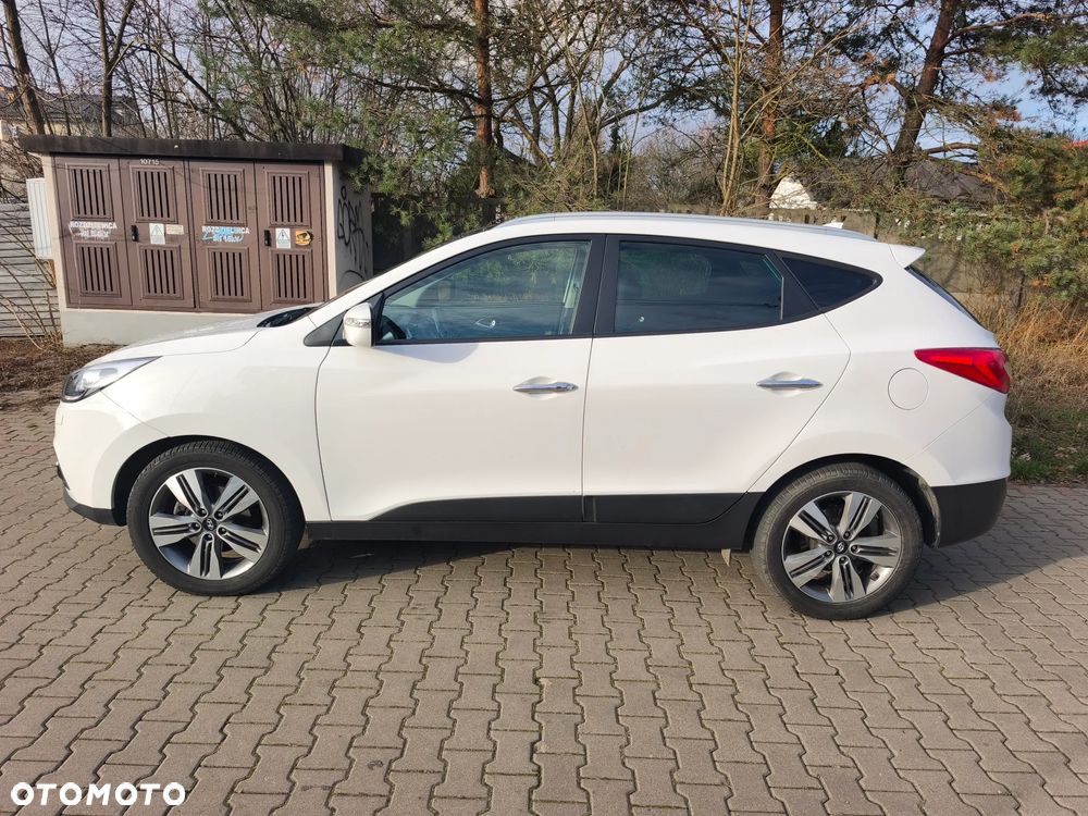 Hyundai ix35 2.0 CRDi 4WD Automatik Premium - 2