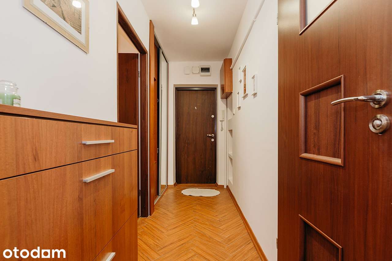Metro Wierzbno, 52 m2, 3 pokoje, bezpośrednio