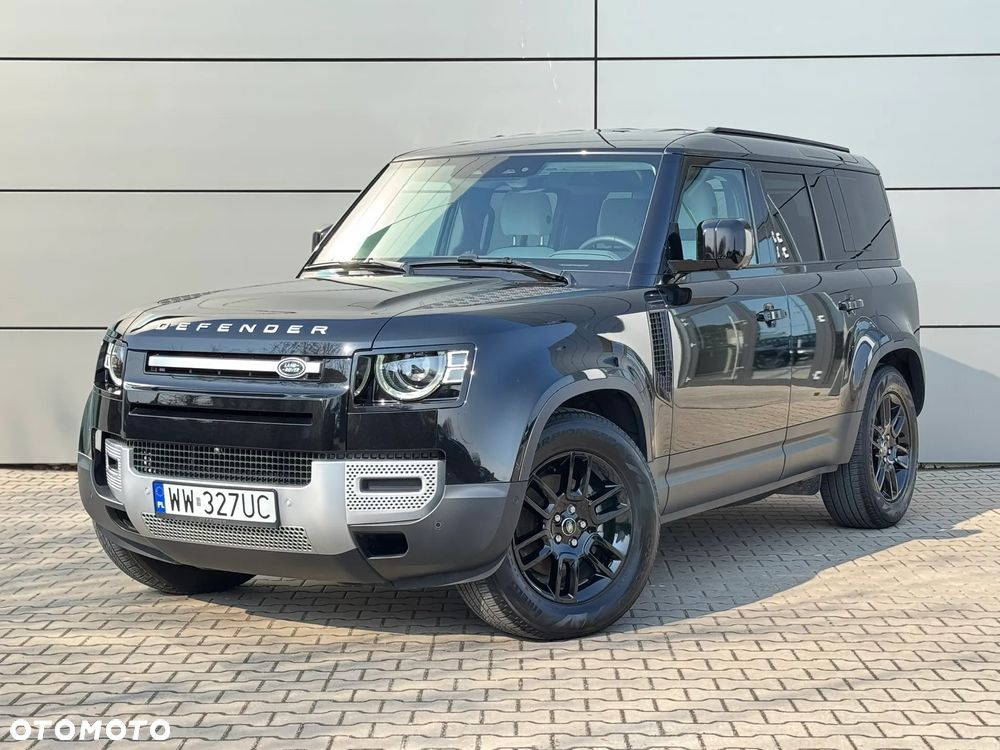 Land Rover Defender - 1