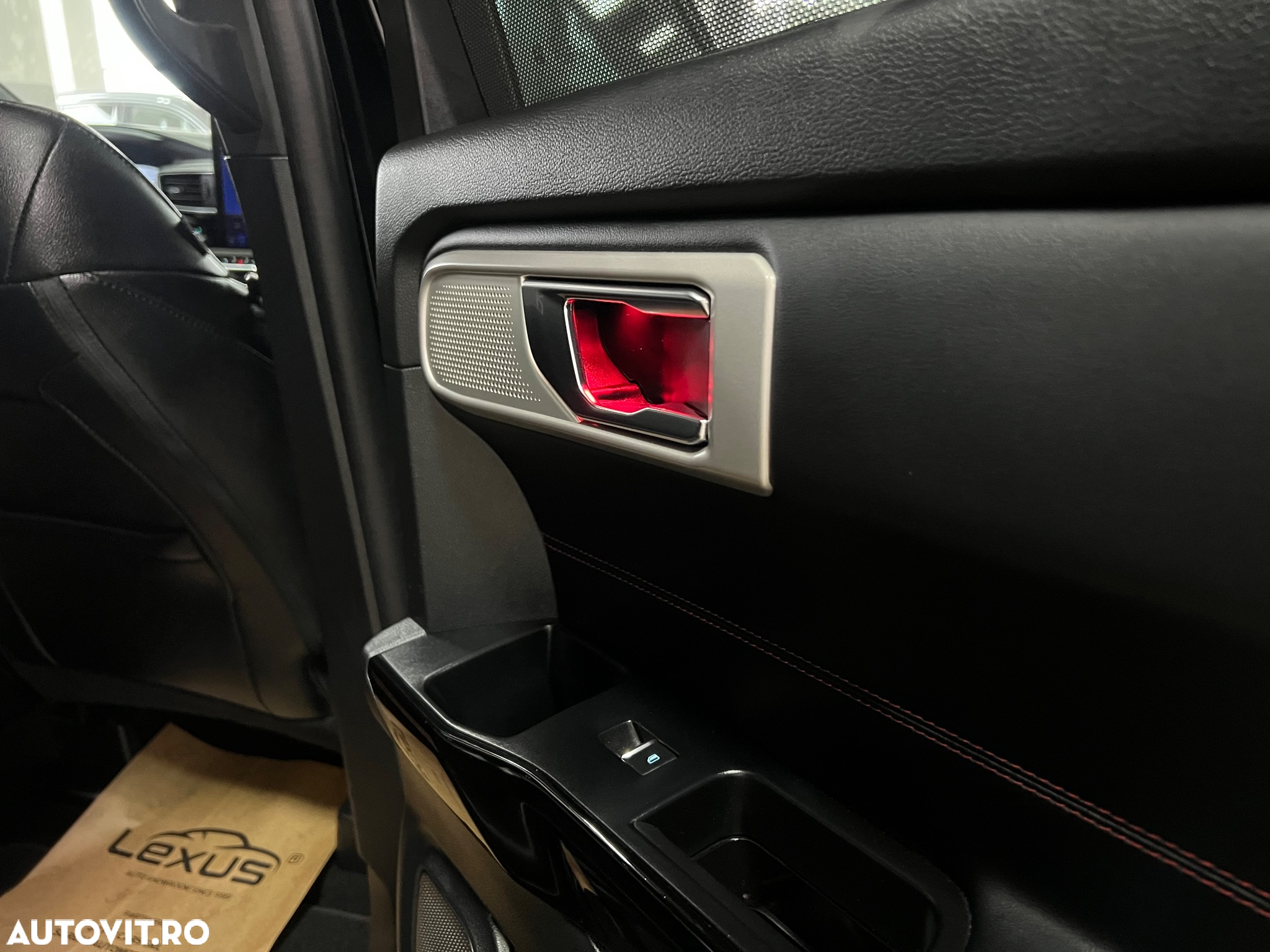 Ford Explorer 3.0 PHEV ST-Line - 18