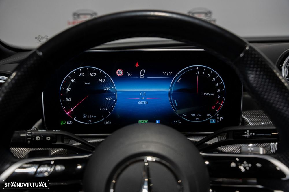 Mercedes-Benz C 300 e AMG Line - 29