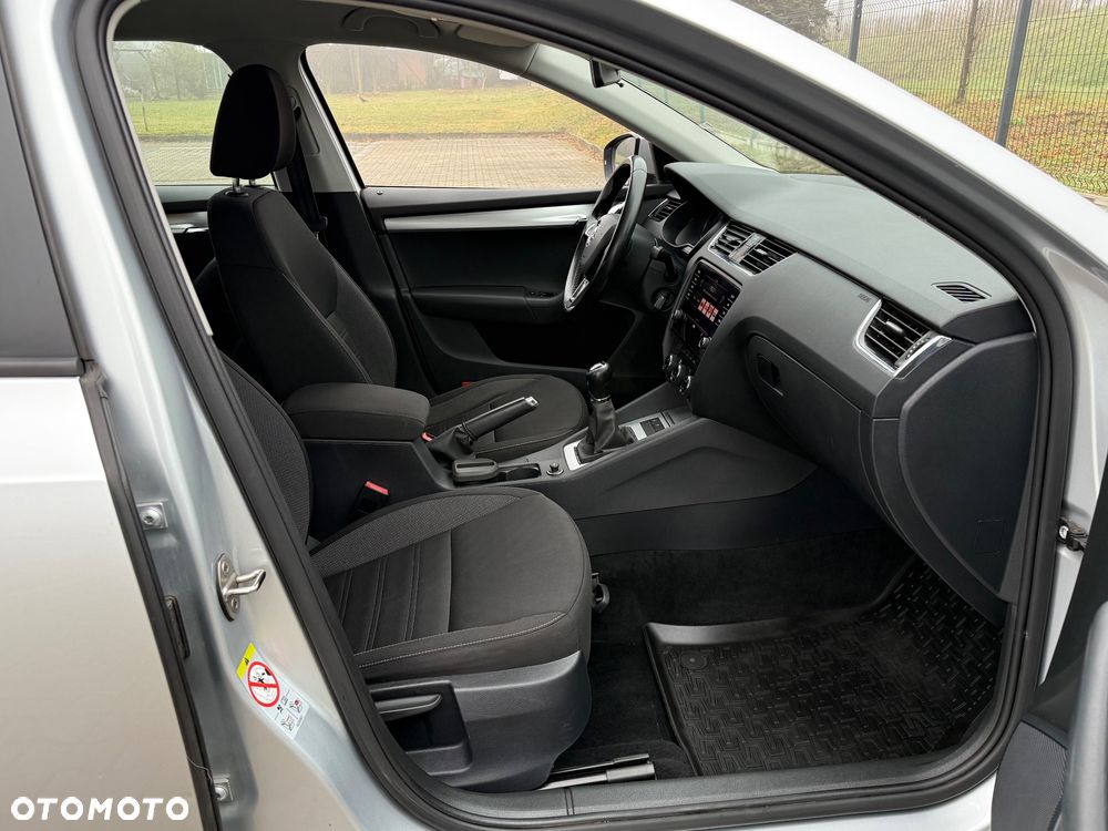 Skoda Octavia 1.4 TSI Ambition - 11