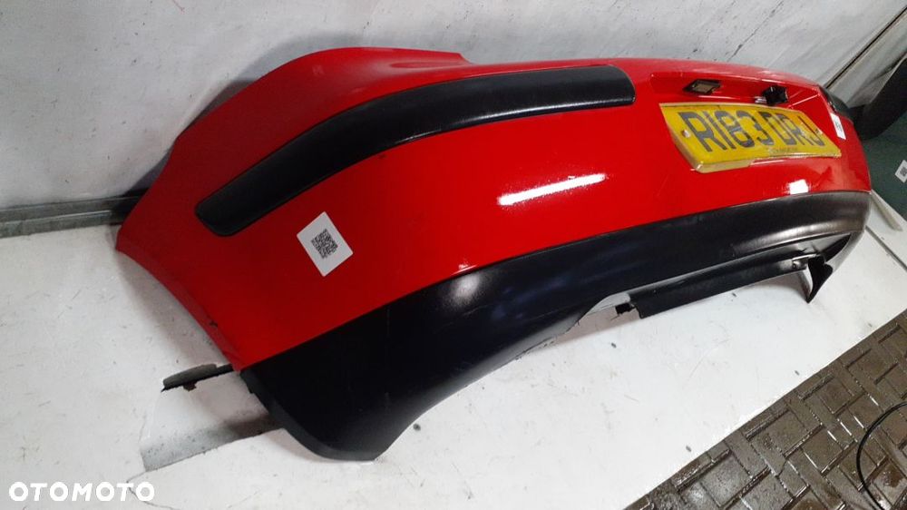 # ZDERZAK TYŁ TYLNY VW VOLKSWAGEN GOLF IV 4 HB CZERWONY LY3D - 4