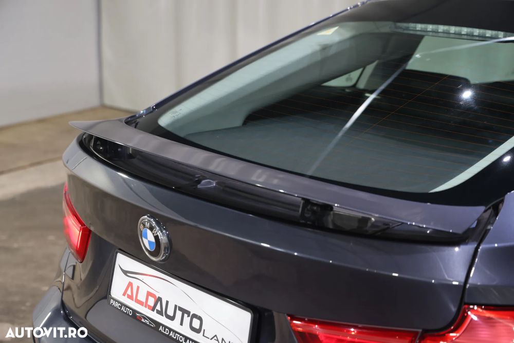 BMW Seria 3 - 32