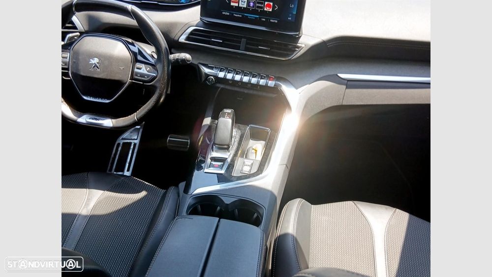 Peugeot 3008 - 19