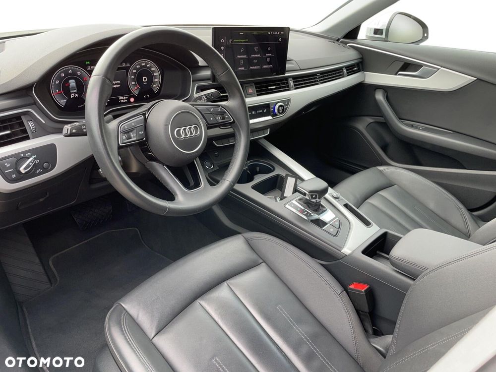 Audi A4 Limousine 35 TFSI mHEV S tronic - 14