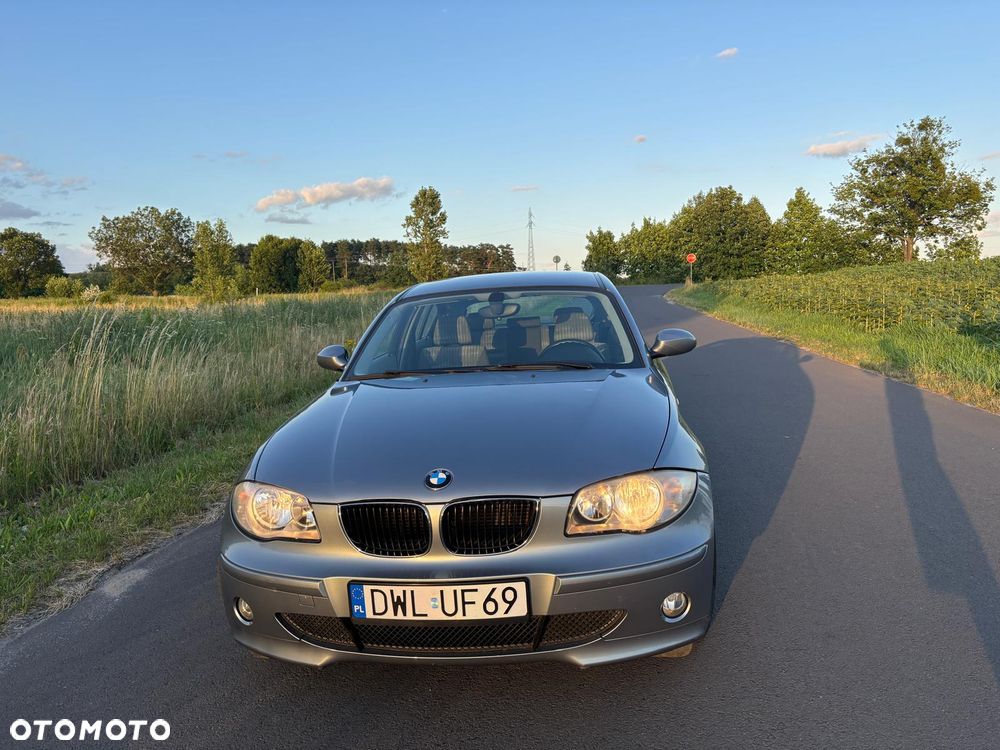BMW Seria 1 - 25